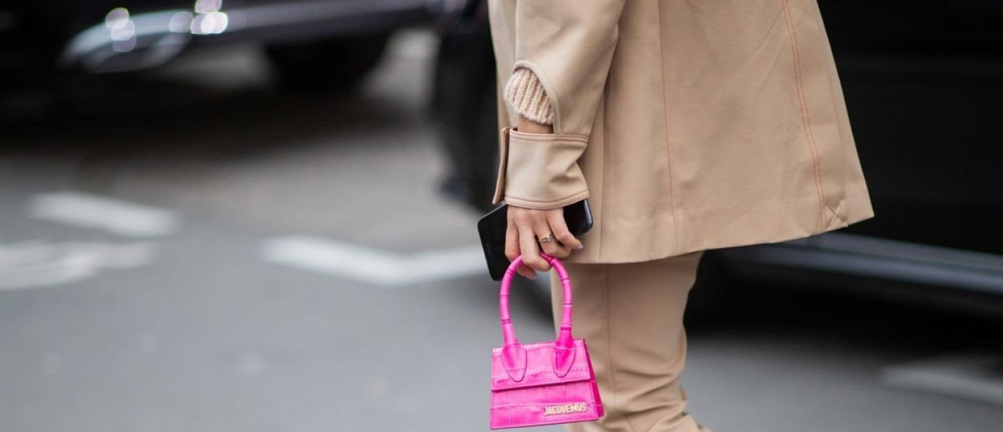 The ultimate trendy bag: 14 μικρές τσάντες που μπορούν να απογειώσουν το στιλ σας