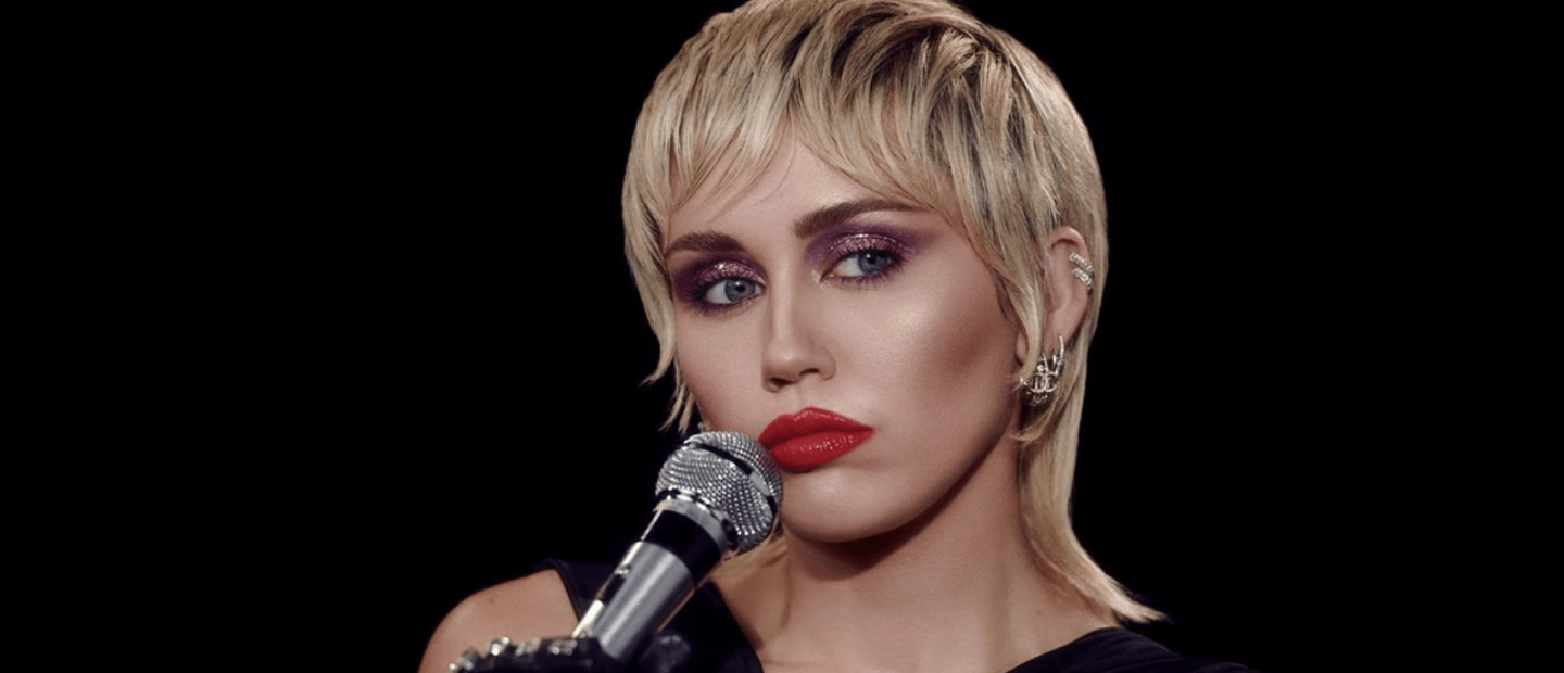 Το νέο τραγούδι της Miley Cyrus, "Angles Like You", είναι μια ωδή στην αισιοδοξία της άνοιξης