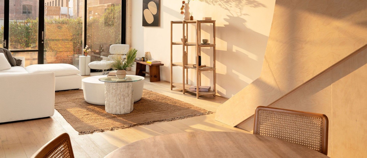 Ένα ξεχωριστό loft στο Los Angeles που αποτελεί ωδή στην ανοιξιάτικη διακόσμηση & τον σύγχρονο μινιμαλισμό