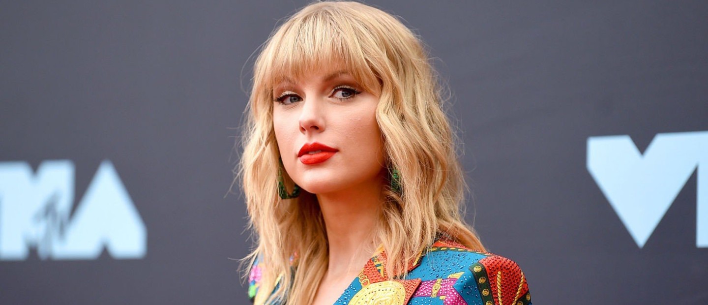 Η Taylor Swift ηχογραφεί ξανά τα παλιά της albums & το "Fearless" μάς κεντρίζει το ενδιαφέρον