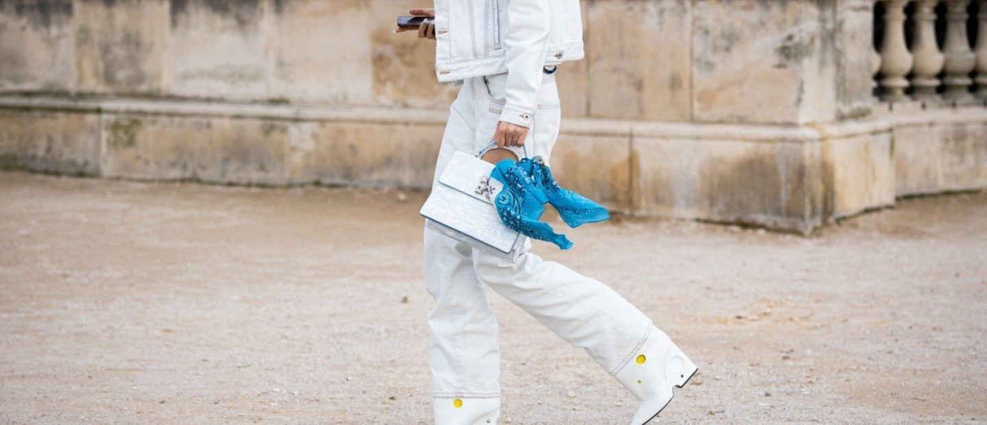 White Denim: Έτσι θα φορέσετε το one of a kind σχέδιο για μοναδικές εμφανίσεις