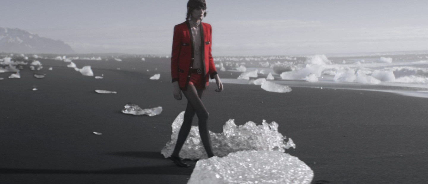 Saint Laurent winter 2021: Η συλλογή του γαλλικού οίκου είναι μια ωδή στη natural πολυτέλεια