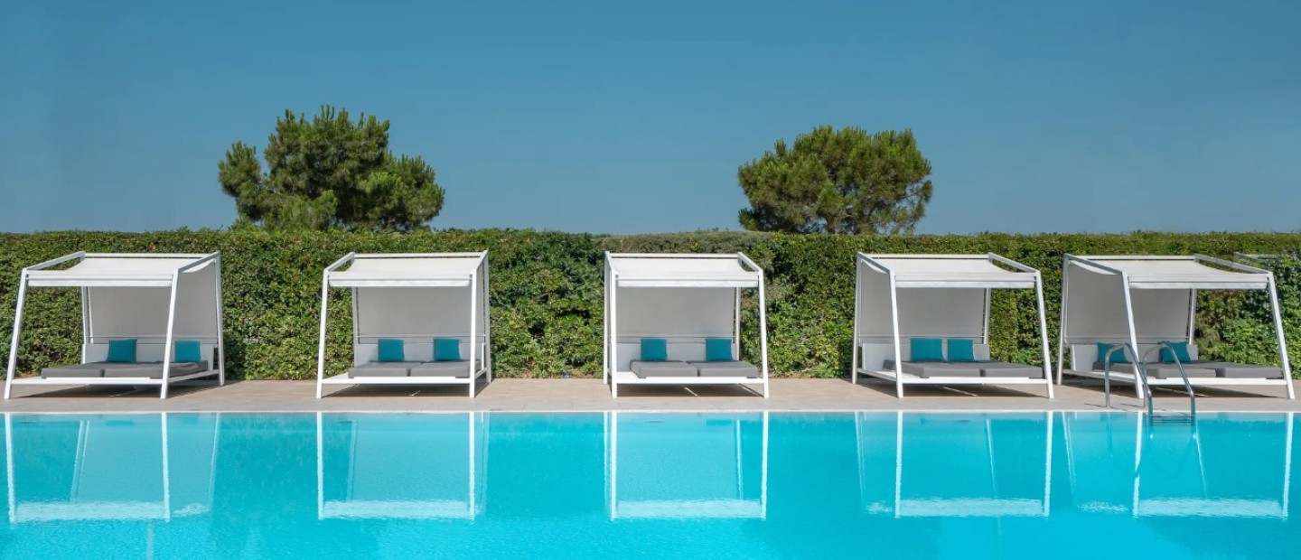 Summer in the city: Δροσιστικές βουτιές στις πιο ωραίες πισίνες της Θεσσαλονίκης