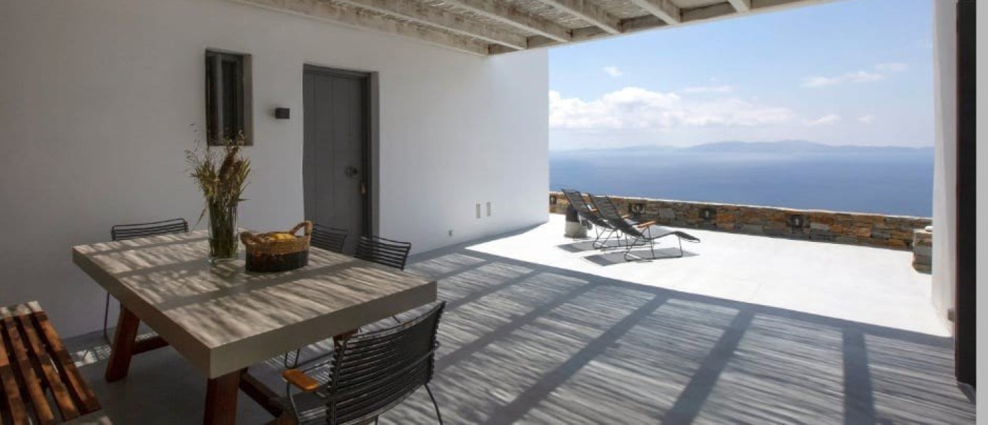 Tinos Hearts: Οι βίλες με θέα την Καρδιανή στην Τήνο απογειώνουν την Κυκλαδίτικη αισθητική 