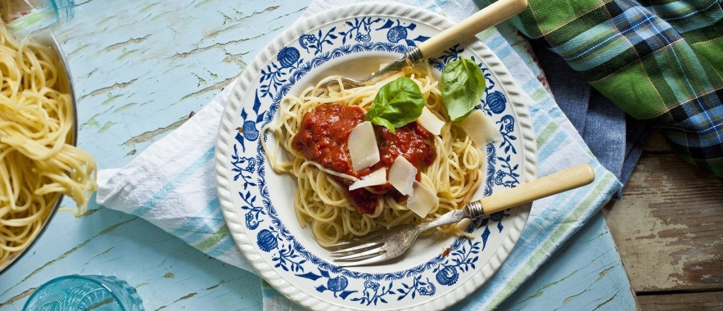 Pasta lovers: 4 εύκολες μακαρονάδες για τα πιο summery γεύματα 