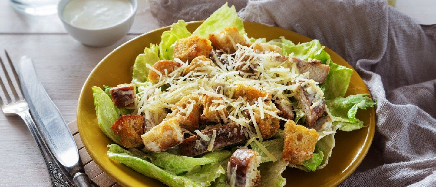 3 διαφορετικές εκδοχές της αγαπημένης μας Caesar salad