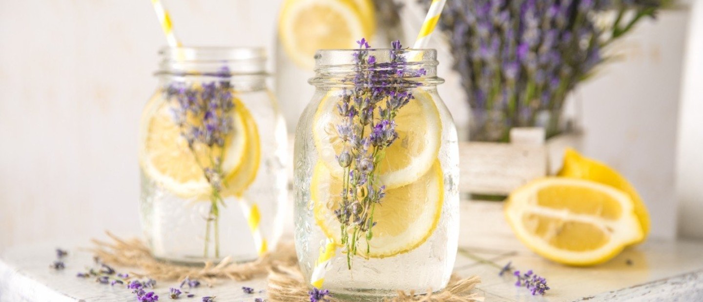 Γνωρίστε τη νέα detox ρουτίνα που είναι βασισμένη σε νερό