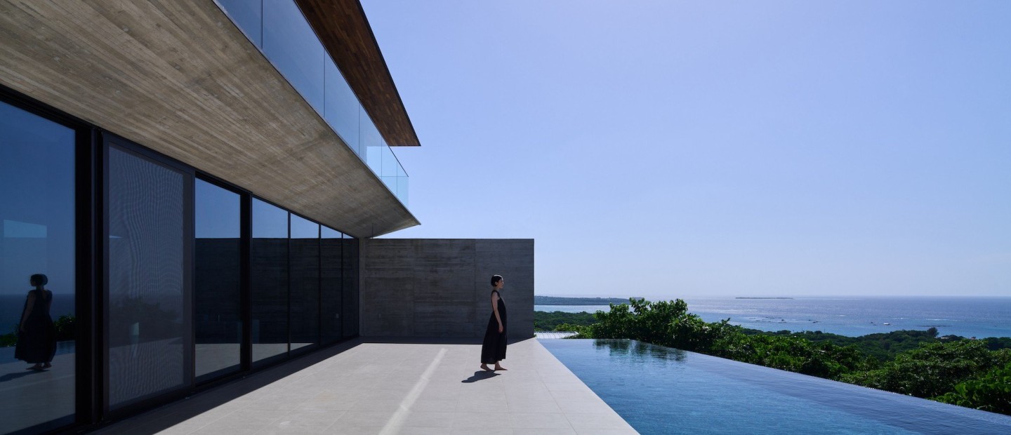Escape Reality: Μια πολυτελής βίλα που συνδυάζει το luxury design με την καλοκαιρινή ατμόσφαιρα