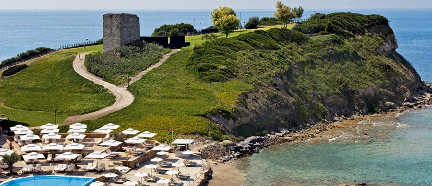Sani Festival 2021: Τα φώτα στο Λόφο της Σάνης ανάβουν και πάλι με μοναδικές μουσικές συναντήσεις κάτω από τα αστέρια