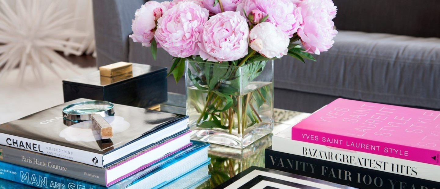 Τα νέα coffee table books της Assouline που δεν πρέπει να λείπουν από την καλοκαιρινή διακόσμησή σας