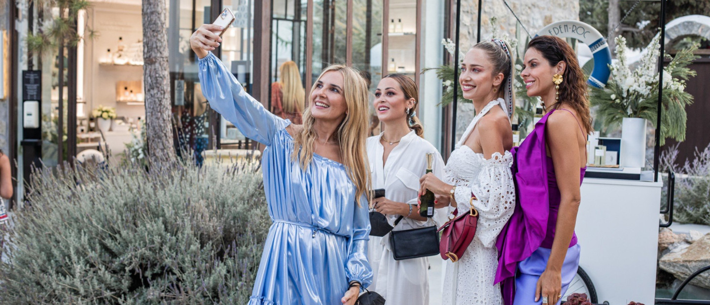 Μykonos Event: Το iconic άρωμα του οίκου Dior στο pop-up store του Νammos Village 