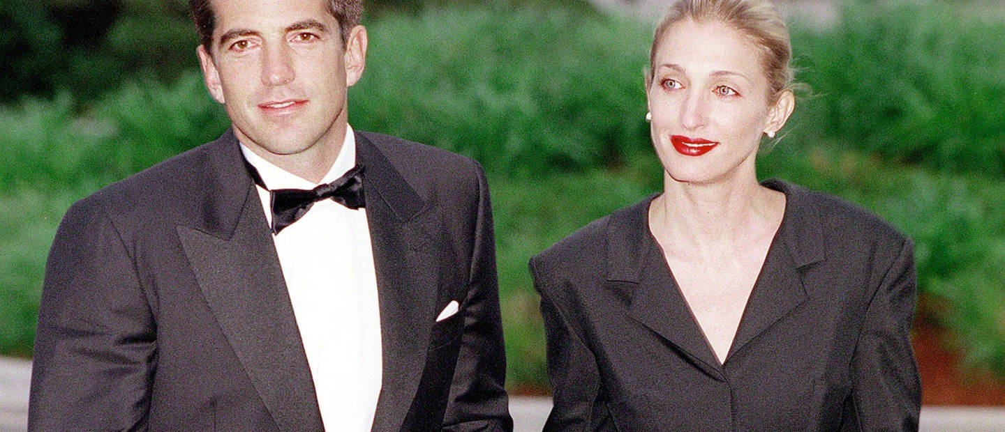John F. Kennedy Jr. & Carolyn Bessette: H ζωή και το τέλος του golden couple του Hollywood γίνεται σειρά 