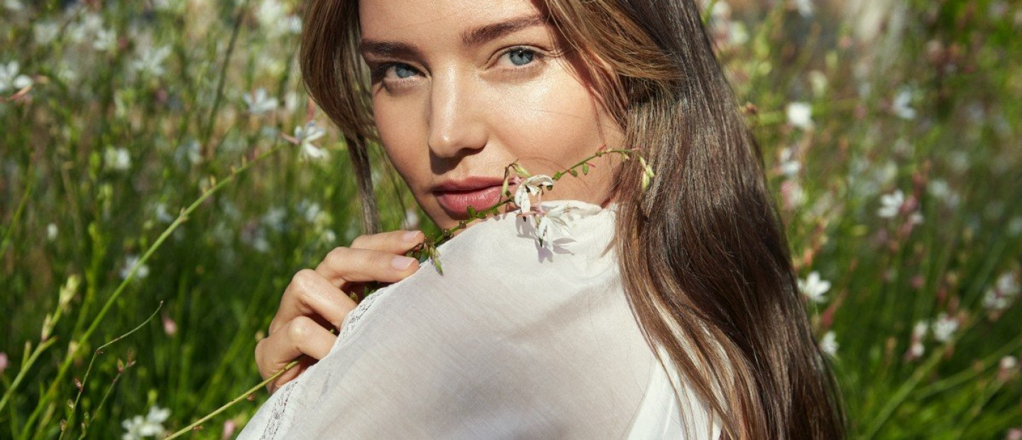5+1 A-list beauty experts μοιράζονται τα δικά τους feel-good rituals που κάνουν θαύματα