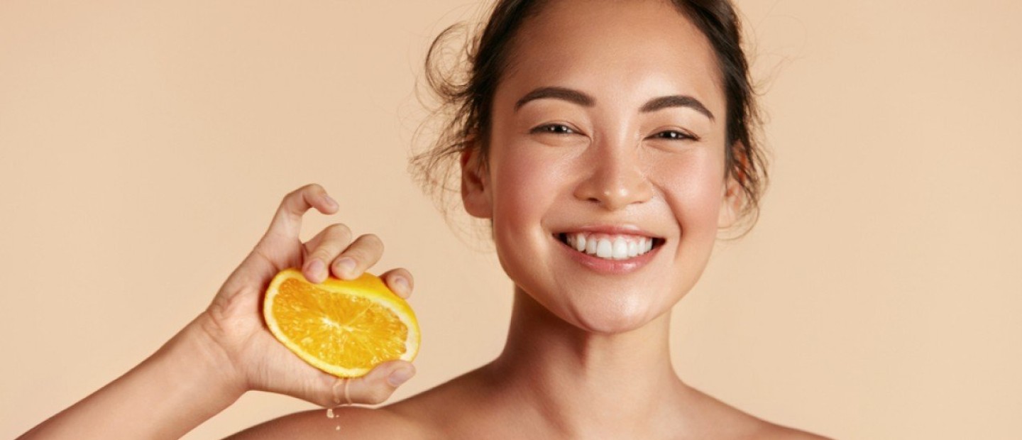 Γνωρίζετε ποια τρόφιμα έχουν περισσότερη βιταμίνη C ακόμα και από το πορτοκάλι;