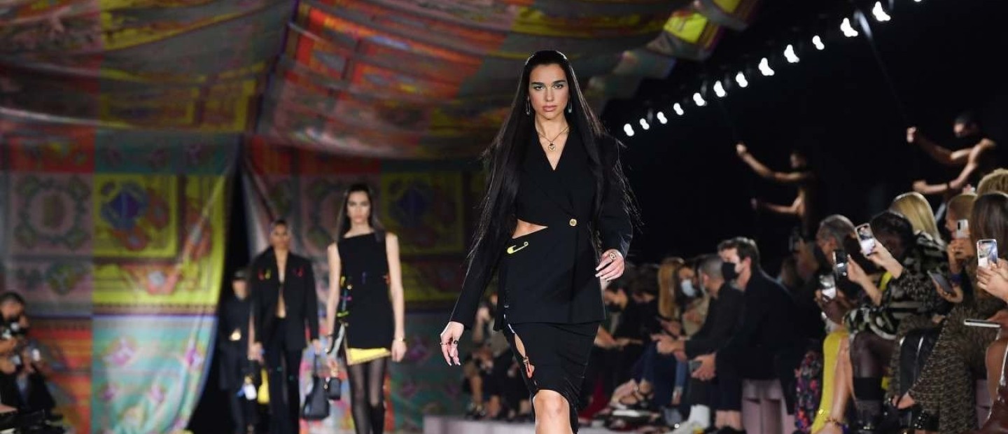 Fashion Weeks SS22: Οι πιο hot τάσεις των runways που θα φορέσουμε από τώρα