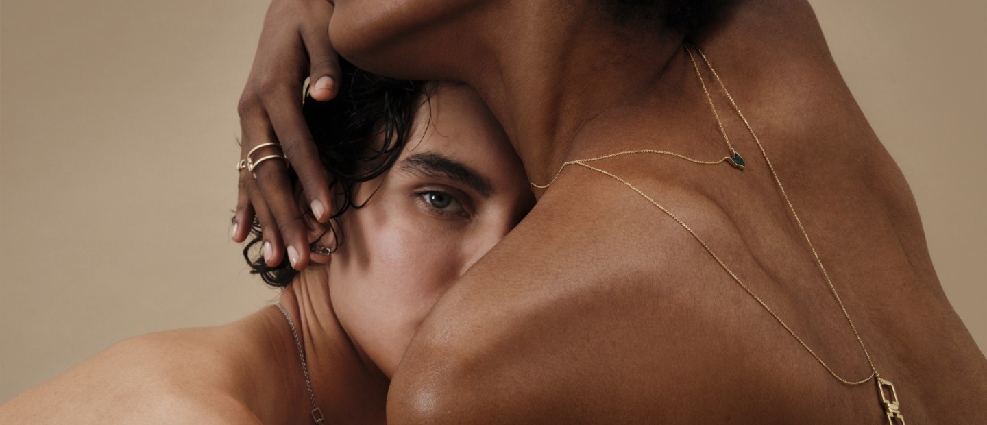 Tα νέα γούρια Ελλήνων σχεδιαστών που μας προετοιμάζουν για το 2022