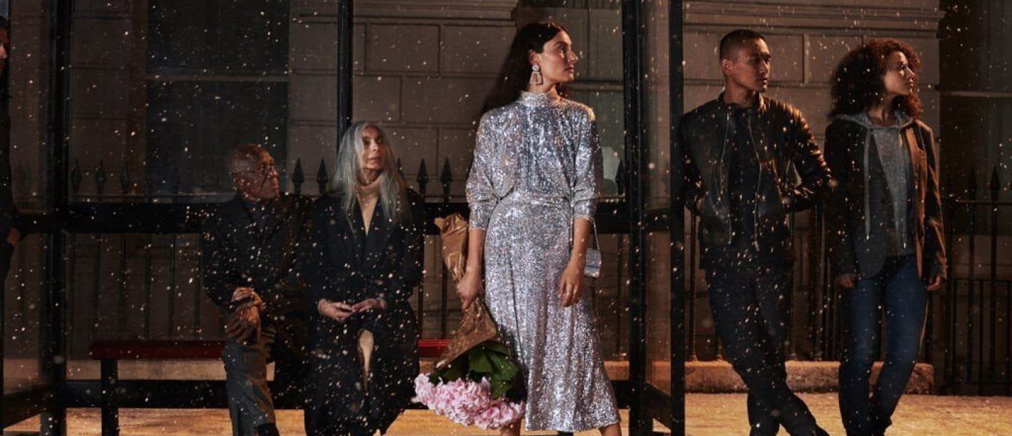 Last minute additions: 14 trendy κομμάτια που θα απογειώσουν τα New Year's looks 