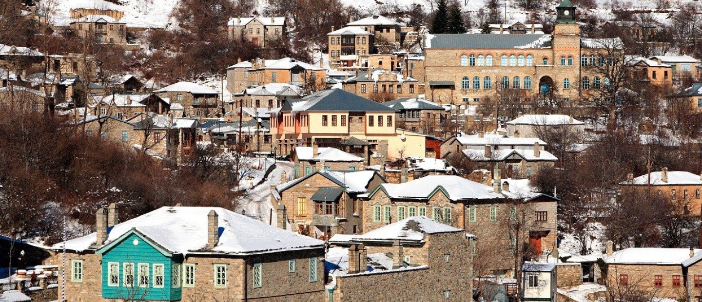 Keep the traditions: 6 εορταστικά ελληνικά έθιμα και η ιστορία τους