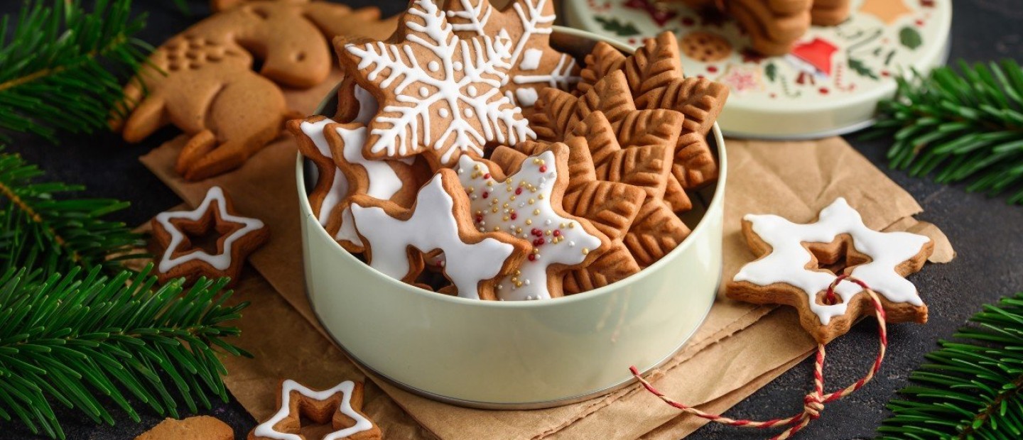 Smells like Christmas: Μάθετε από που προέρχονται τα πιο διάσημα χριστουγεννιάτικα γλυκά 