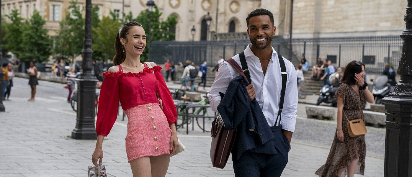 Λατρέψατε το Emily in Paris; 5 σειρές που πρέπει να δείτε 