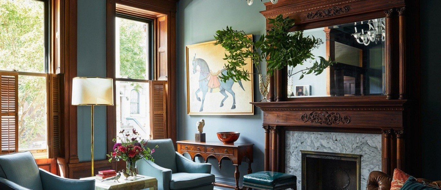 Μια παλιά κατοικία στη Νέα Υόρκη έχει μετατραπεί σε ένα εντυπωσιακό περιβάλλον