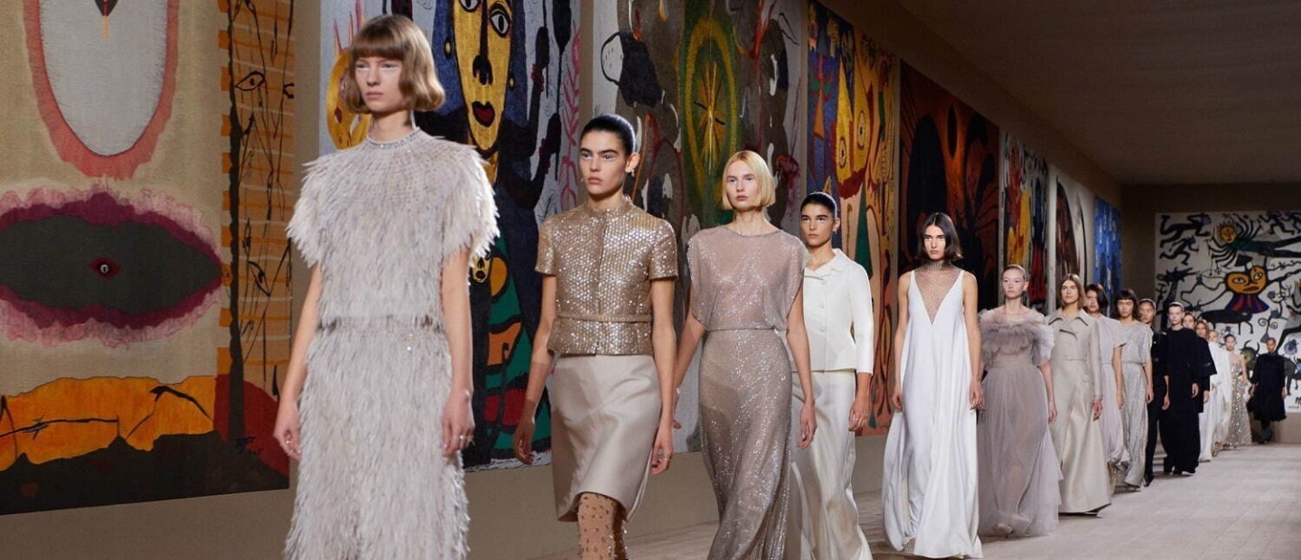 Οι λεπτομέρειες πίσω από το Dior Spring-Summer 2022 Haute Couture show