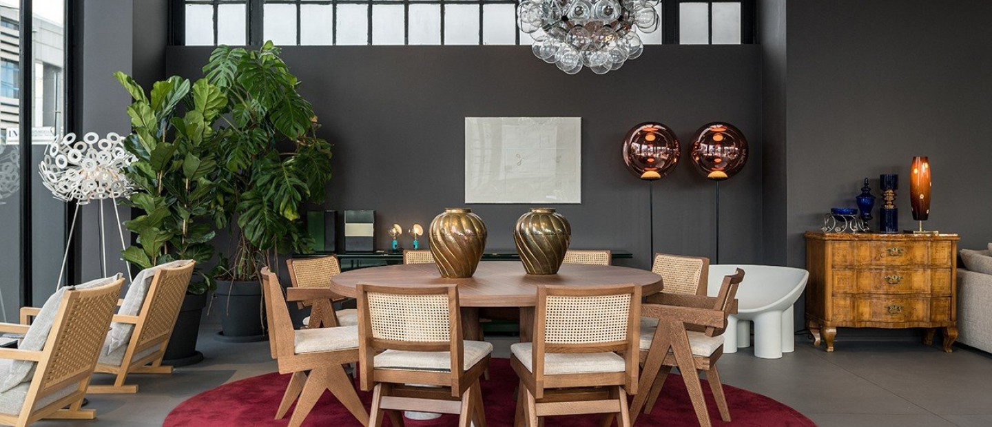 Δείτε πώς ανακαινίστηκε ο εκθεσιακός χώρος της εταιρίας Δελούδη στον Άλιμο