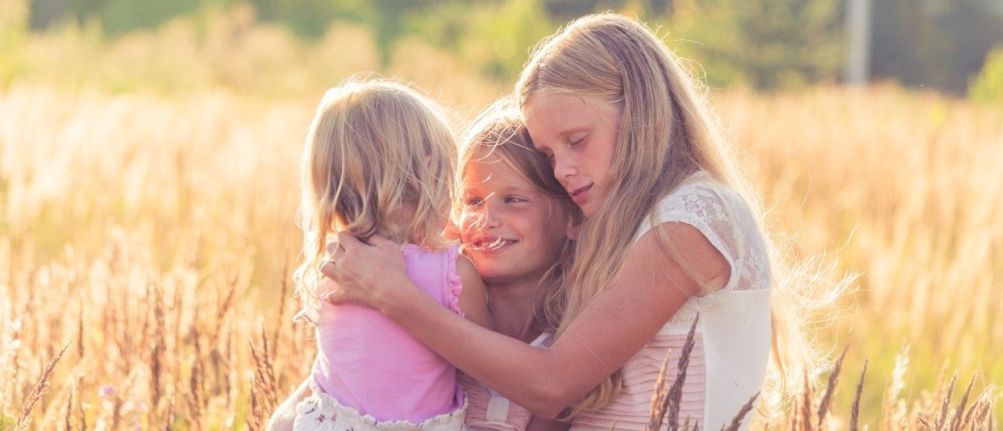 Πώς μπορούμε να κάνουμε τα παιδιά μας να αισθανθούν ασφάλεια; 