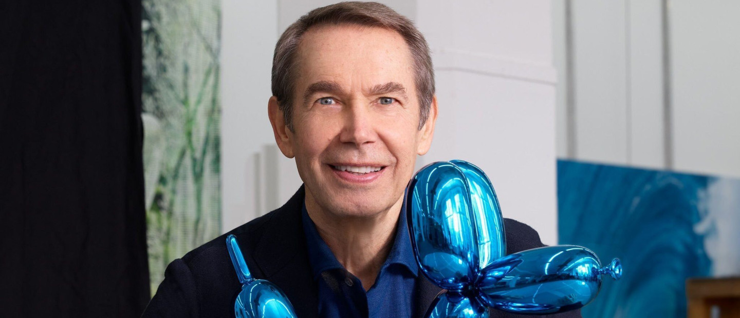 Ποιος είναι ο καλλιτέχνης Jeff Koons που έρχεται το καλοκαίρι στην Ύδρα;