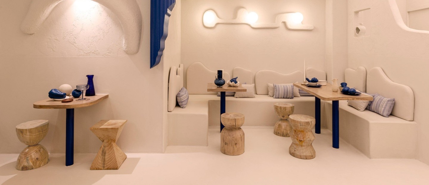 Greece is everywhere: Ένα street food restaurant στη Βαλένθια θυμίζει ελληνικό νησί