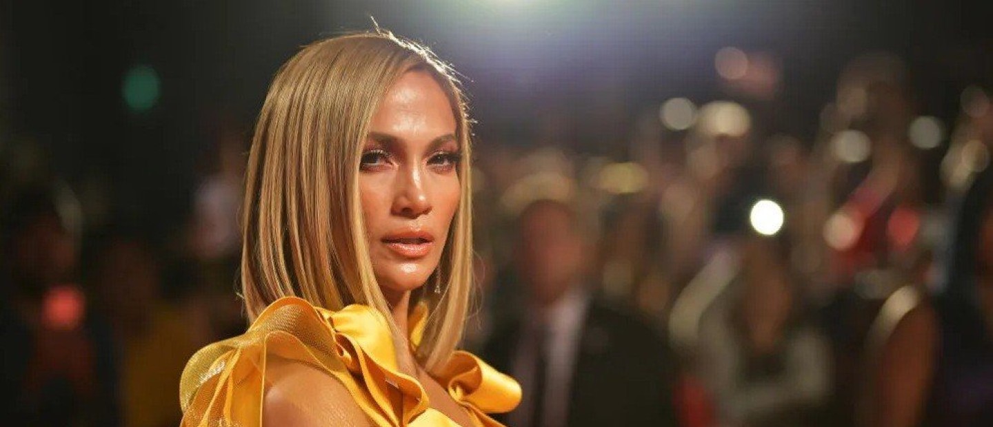 Halftime: 5+1 ενδιαφέροντα facts που μάθαμε για τη J.Lo από το ντοκιμαντέρ της