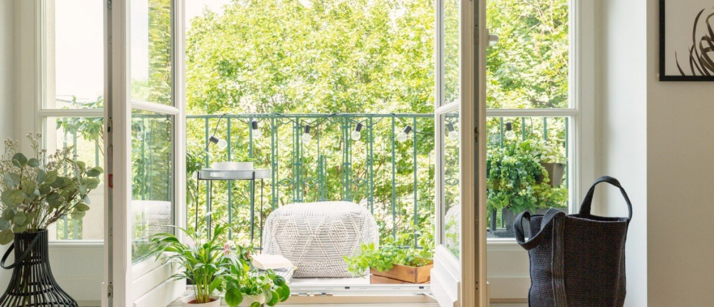 Summer in the city: 5 δημιουργικοί τρόποι για να αποκτήσει το μπαλκόνι μας ατμόσφαιρα διακοπών 
