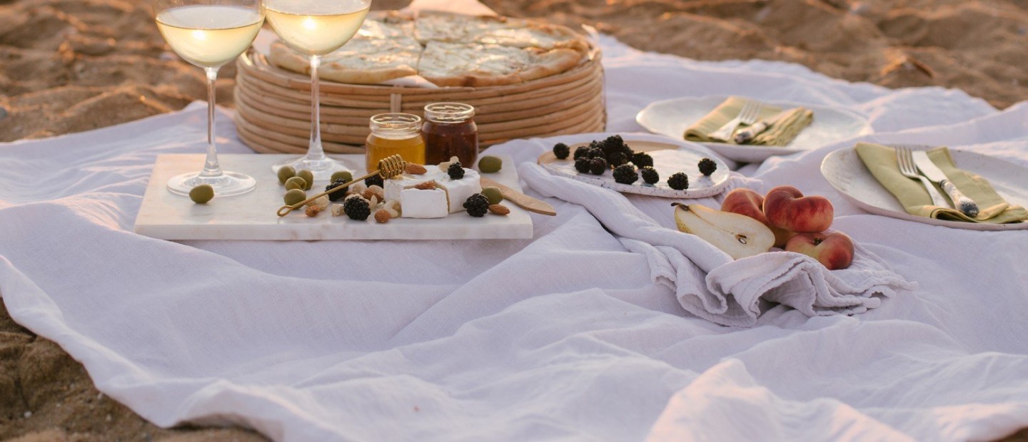 Summer wine experience: Γινόμαστε ο ιδανικός somellier με 5 golden tips