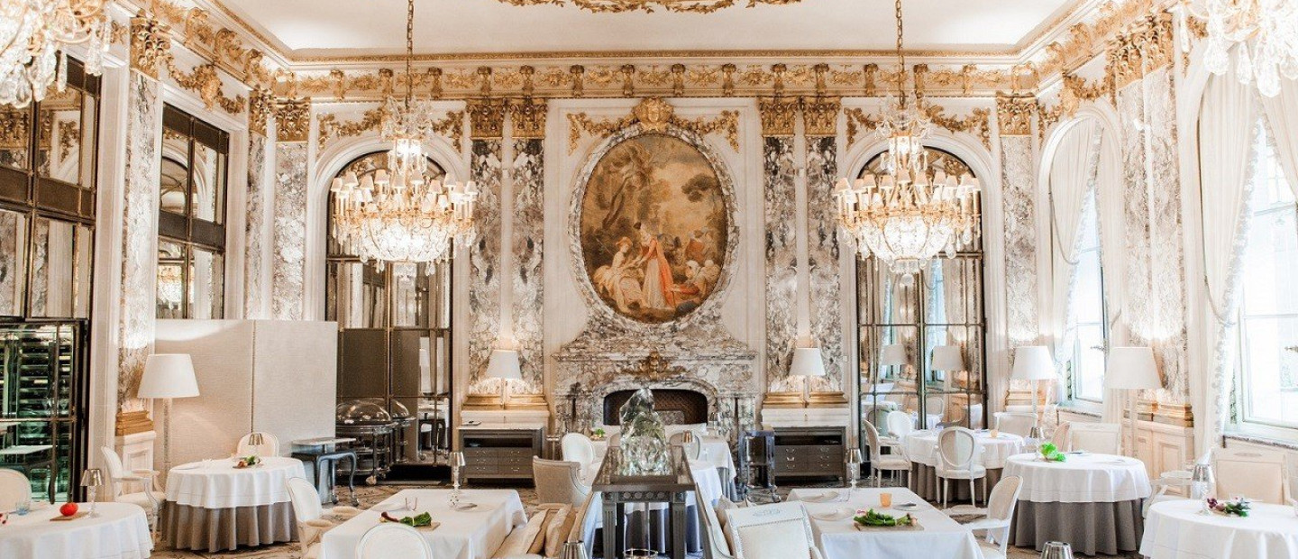 5 Extravagant εστιατόρια στον κόσμο για να κάνετε ρεβεγιόν 