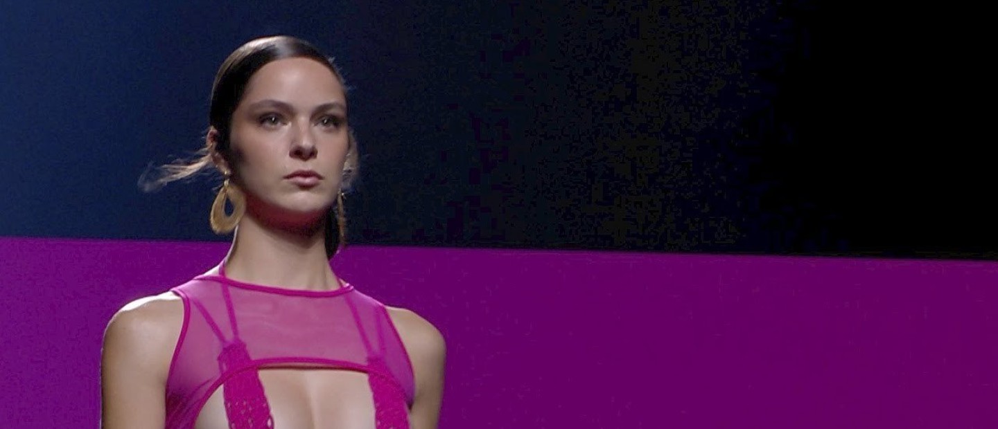 Η S/S '23 collection του οίκου Aurelia Gil ανέδειξε το new sexiness