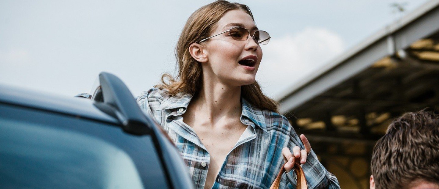 Αν δεν έχετε χρόνο για styling στα μαλλιά τότε αυτά τα 9 εύκολα looks είναι η λύση  