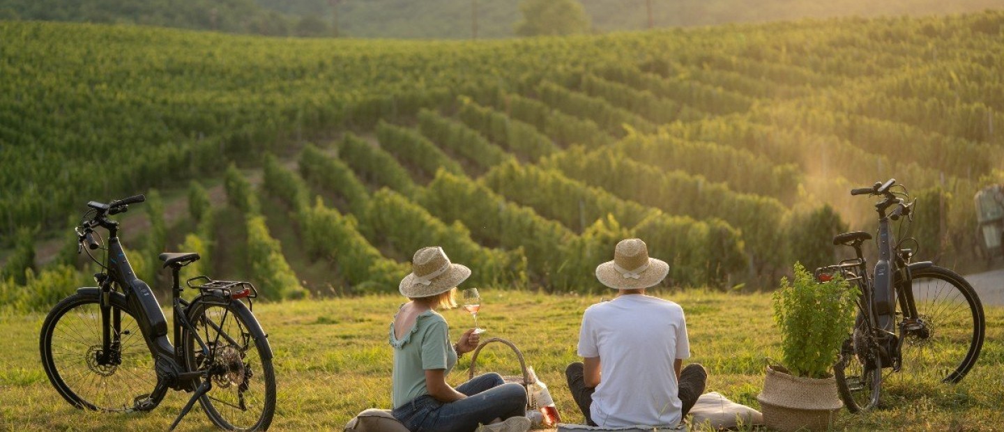 The ultimate wine experience: Ένας μαγικός κόσμος που δεν σταματά να γυρίζει