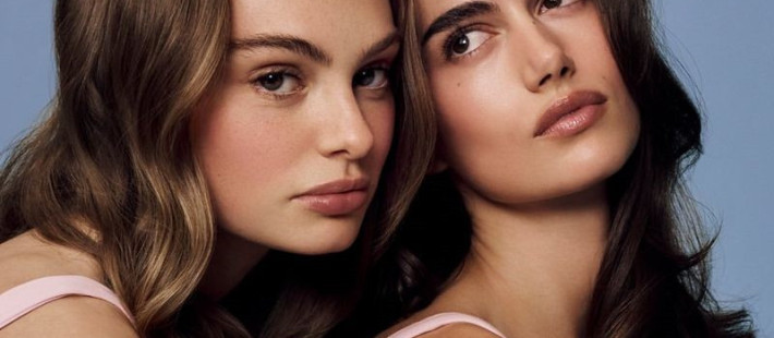 Είναι τα lip oil τόσο θρεπτικά όσο όλοι λένε; Οι λόγοι για να πείτε «ναι»