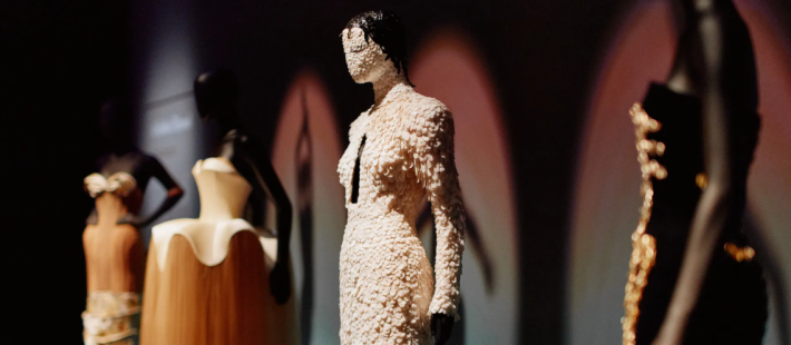 Τα fashion και art exhibitions που γίνονται η αφορμή για το επόμενο ταξίδι σας