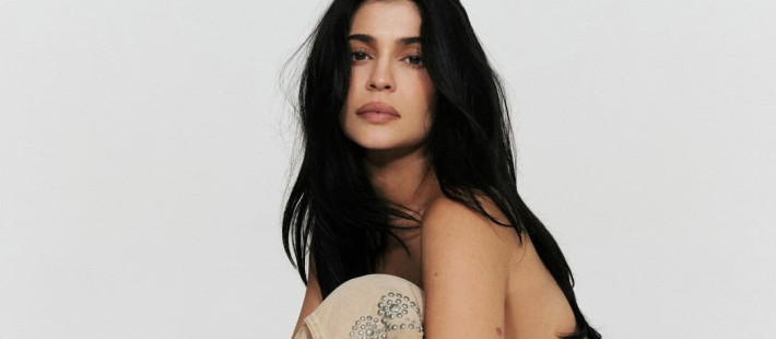 Πώς να πετύχετε το super effortless μακιγιάζ της Kylie Jenner, ιδανικό για κάθε μέρα