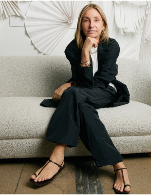 The Creative Pragmatist: Η Amy Smilovic και η φιλοσοφία που διαμορφώνει τον χώρο της μόδας