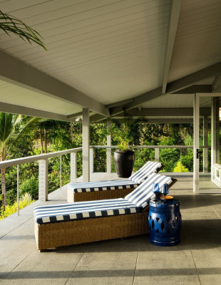 Όλα όσα πρέπει να σκεφτείτε πριν διακοσμήσετε τη βεράντα σας