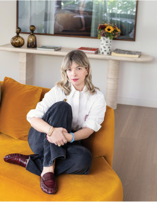 Personal Aesthetics: H Ρεγγίνα Κουρή ανοίγει τις πόρτες του σύγχρονου σπιτιού της στο Παλαιό Ψυχικό