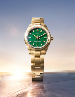 Η Rolex μάς εισάγει σε μία νέα εποχή και επαναπροσδιορίζει τα κλασικά της σχέδια