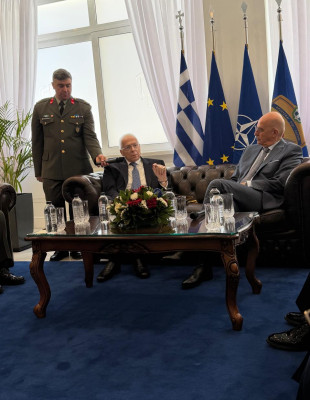 Αρχιπλοίαρχος επί τιμή ο Αντώνης Οικονόμου: Το παρασκήνιο μιας τιμητικής διάκρισης