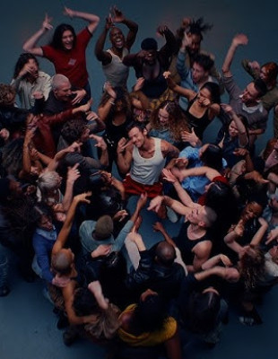 Ο Harry Styles μόλις κυκλοφόρησε το νέο του video clip που προκάλεσε τις αντιδράσεις του κοινού