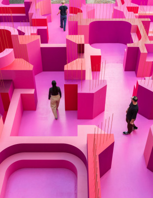 Η Milan Design Week 2026 συνεχίζεται: Οι εκθέσεις που εντυπωσιάζουν