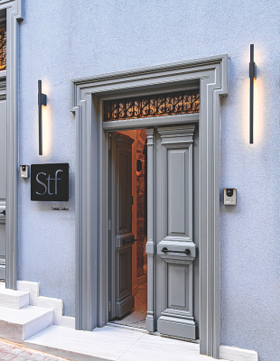 Μια εμπειρία πολυτελούς φιλοξενίας στην καρδιά του Ναυπλίου