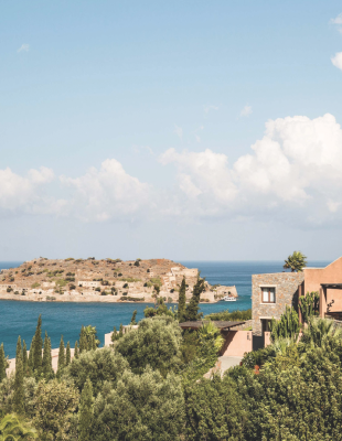 Ένας ειδυλλιακός προορισμός στην ανατολική Κρήτη επαναπροσδιορίζει τη σύγχρονη έννοια της φιλοξενίας