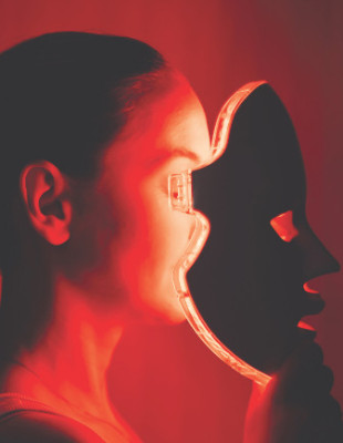 Red Light Therapy: Μία από τις πιο σύγχρονες προσεγγίσεις στην περιποίηση της επιδερμίδας